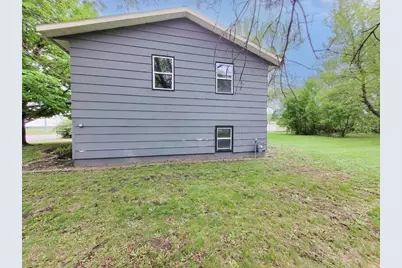 640 Ranchwood Drive, Bird Island, MN 55310 - Photo 4