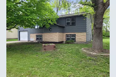 640 Ranchwood Drive, Bird Island, MN 55310 - Photo 2