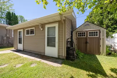 121 SE 10th Street, Grand Rapids, MN 55744 - Photo 24