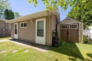 121 SE 10th St, Grand Rapids, MN 55744 - Photo 24