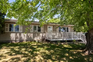 121 SE 10th St, Grand Rapids, MN 55744 - Photo 1