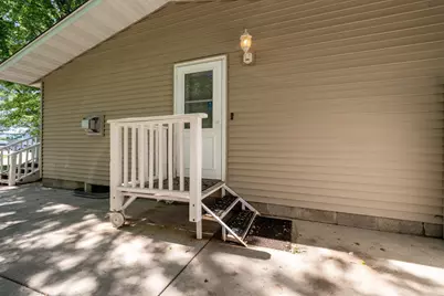 121 SE 10th Street, Grand Rapids, MN 55744 - Photo 28