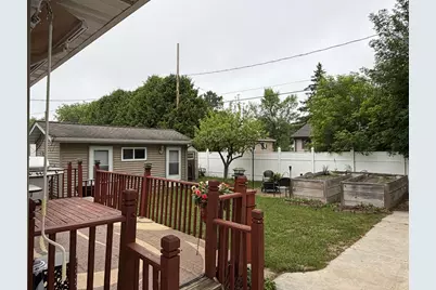 121 SE 10th Street, Grand Rapids, MN 55744 - Photo 2
