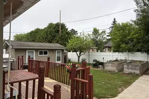 121 SE 10th St, Grand Rapids, MN 55744 - Photo 2