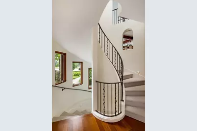 1700 Kenwood Parkway, Minneapolis, MN 55405 - Photo 24