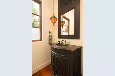 1700 Kenwood Parkway, Minneapolis, MN 55405 - Photo 20