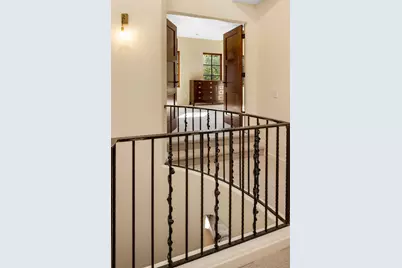 1700 Kenwood Parkway, Minneapolis, MN 55405 - Photo 26