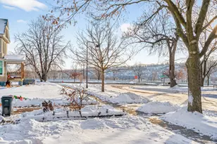 323 W Michigan St, Saint Paul, MN 55102 - Photo 40