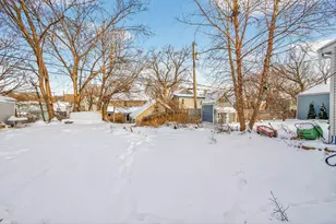323 W Michigan St, Saint Paul, MN 55102 - Photo 38