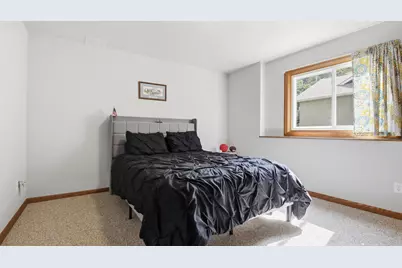312 Country Lane, Durand, WI 54736 - Photo 16