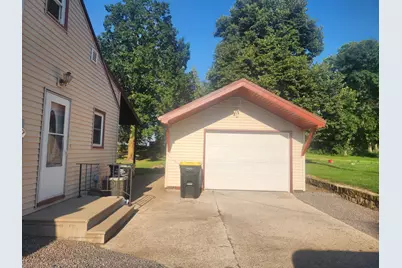 231 1st Street N, Franklin, MN 55333 - Photo 2