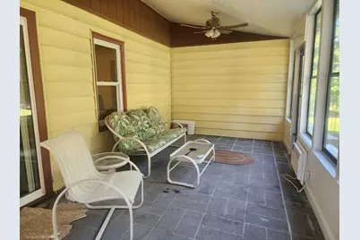 231 1st Street N, Franklin, MN 55333 - Photo 18