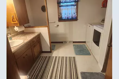 231 1st Street N, Franklin, MN 55333 - Photo 14