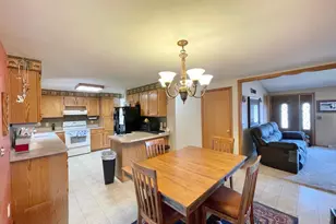 401 Wilson Street W, Springfield, MN 56087 - Photo 8