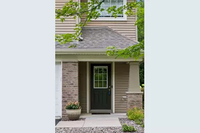 5000 Everest Lane N, Plymouth, MN 55446 - Photo 2