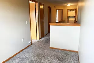 1087 Barclay St, Saint Paul, MN 55106 - Photo 22