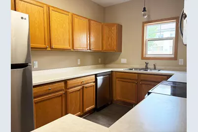 1087 Barclay Street, Saint Paul, MN 55106 - Photo 12