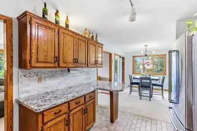 556 Donegal Circle, Shoreview, MN 55126 - Photo 12