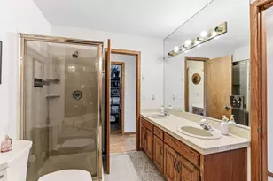 556 Donegal Cir, Shoreview, MN 55126 - Photo 28