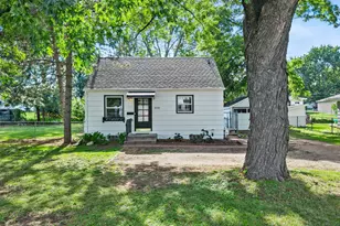 8734 Portland Ave S, Bloomington, MN 55420 - Photo 4
