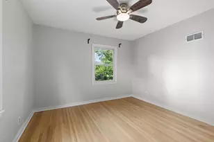 8734 Portland Ave S, Bloomington, MN 55420 - Photo 18