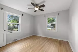 8734 Portland Ave S, Bloomington, MN 55420 - Photo 16