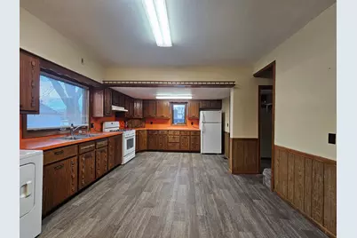 220 Grace Avenue, Iona, MN 56141 - Photo 4