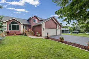 12455 Zea St NW, Coon Rapids, MN 55433 - Photo 4
