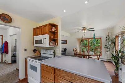 2330 Silcox Avenue, Duluth, MN 55803 - Photo 12