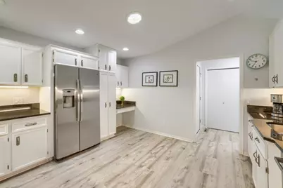 18100 Judicial Way N, Lakeville, MN 55044 - Photo 6