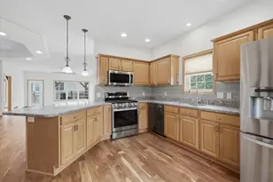 2310 Foxglove Way, Hudson, WI 54016 - Photo 8