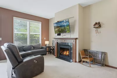 8336 Emery Parkway N, Champlin, MN 55316 - Photo 4
