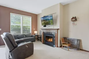 8336 Emery Pkwy N, Champlin, MN 55316 - Photo 4