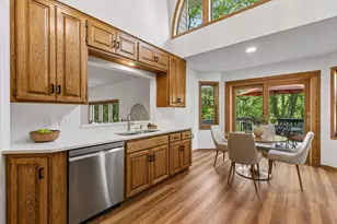 1191 Duckwood Trail, Eagan, MN 55123 - Photo 24