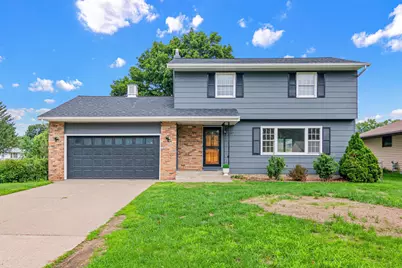 1367 Price Avenue E, Maplewood, MN 55109 - Photo 1