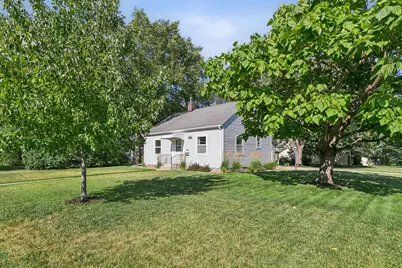2202 6th Avenue, Anoka, MN 55303 - Photo 2