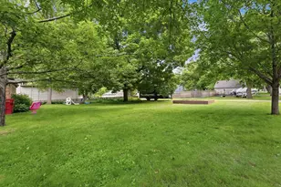1221 Douglas St, Alexandria, MN 56308 - Photo 34