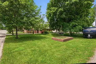 1221 Douglas St, Alexandria, MN 56308 - Photo 32