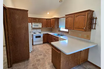 735 10th Avenue S, Waite Park, MN 56387 - Photo 2
