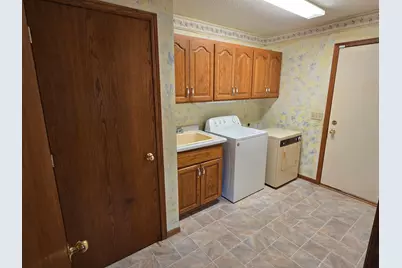 735 10th Avenue S, Waite Park, MN 56387 - Photo 2