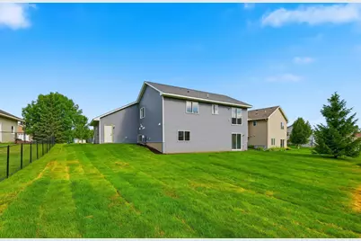 404 Westgate Drive, Winsted, MN 55395 - Photo 32