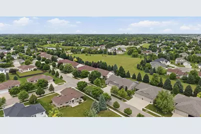 424 44th Avenue S, Moorhead, MN 56560 - Photo 32