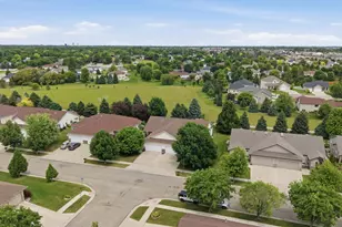 424 44th Ave S, Moorhead, MN 56560 - Photo 30