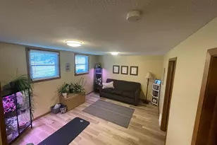 709 26th St NW, Rochester, MN 55901 - Photo 6