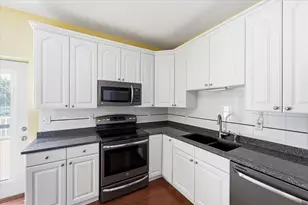 14655 Raspberry Dr, Rogers, MN 55374 - Photo 12
