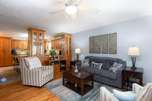 318 W Livermore St, Saint Peter, MN 56082 - Photo 2