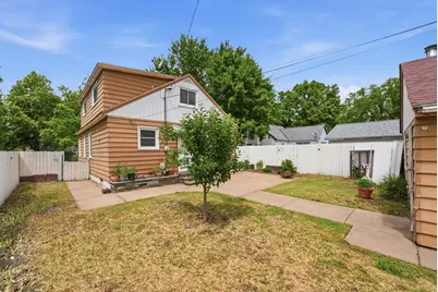 108 21st Avenue N, Saint Cloud, MN 56303 - Photo 4
