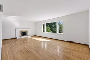 16329 Temple Terrace, Minnetonka, MN 55345 - Photo 4