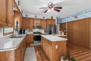 2230 Woodbridge Way, Woodbury, MN 55125 - Photo 14