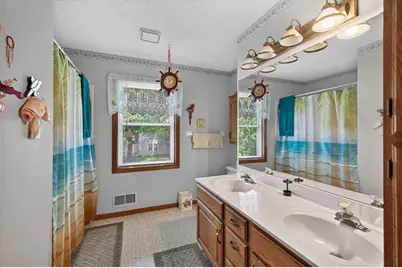 2230 Woodbridge Way, Woodbury, MN 55125 - Photo 20